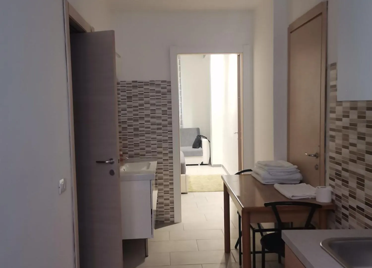 Milan Cenisio 3 Bed & Breakfast