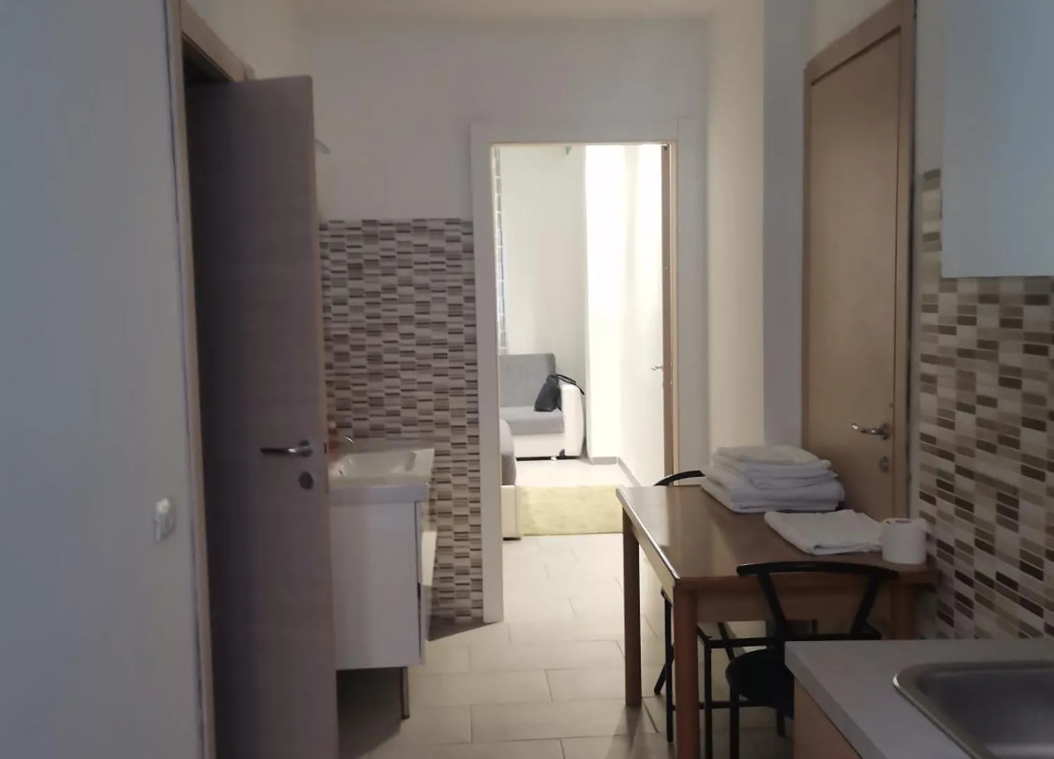 Milan Cenisio 3 Bed & Breakfast